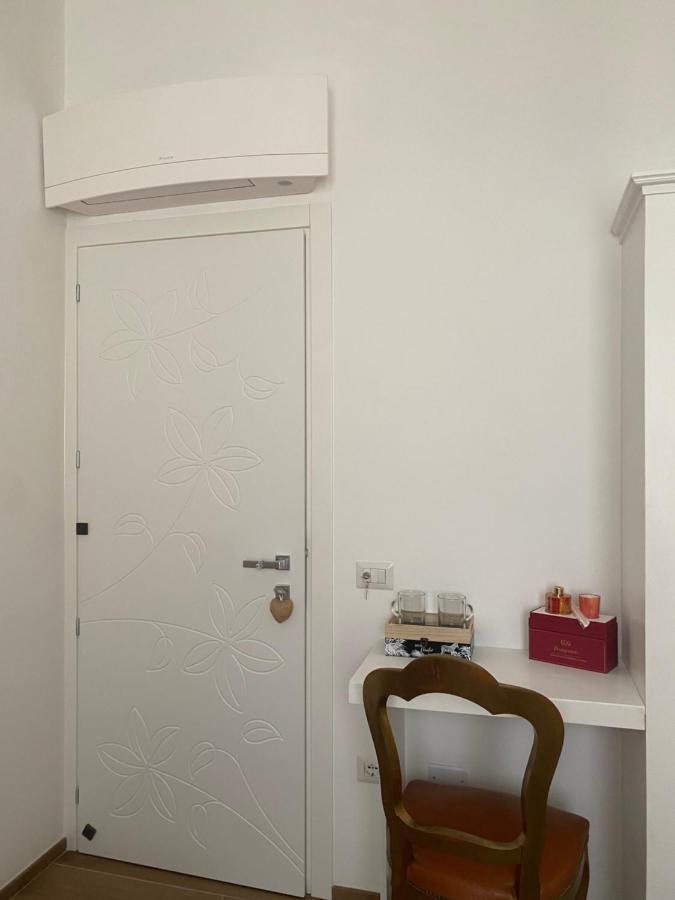 Ludo'S Rooms カリアリ エクステリア 写真